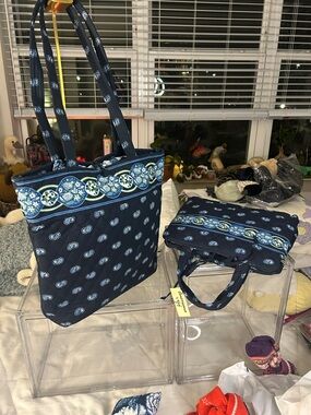 Americana By Sharif Navy Quilted Paisley Tote & Cosmetic Bag Set NWT